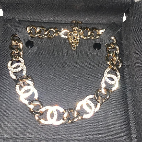 Chanel CC Chain Link Crystal Choker - Picture 5 of 8